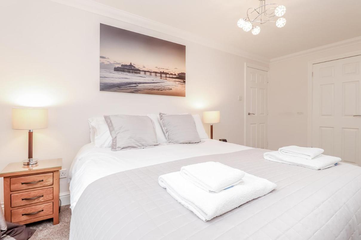 3 Queens Gardens Sea View Apartment ايستبورن المظهر الخارجي الصورة