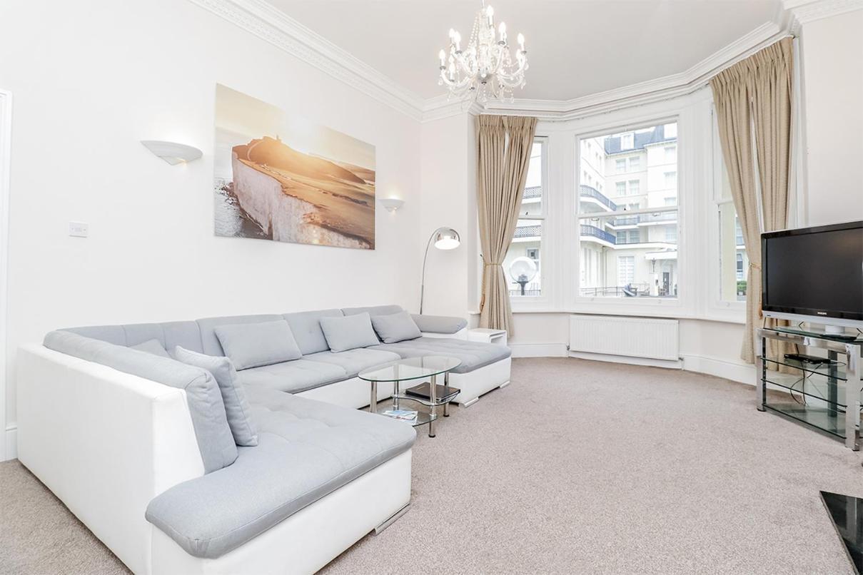 3 Queens Gardens Sea View Apartment ايستبورن المظهر الخارجي الصورة